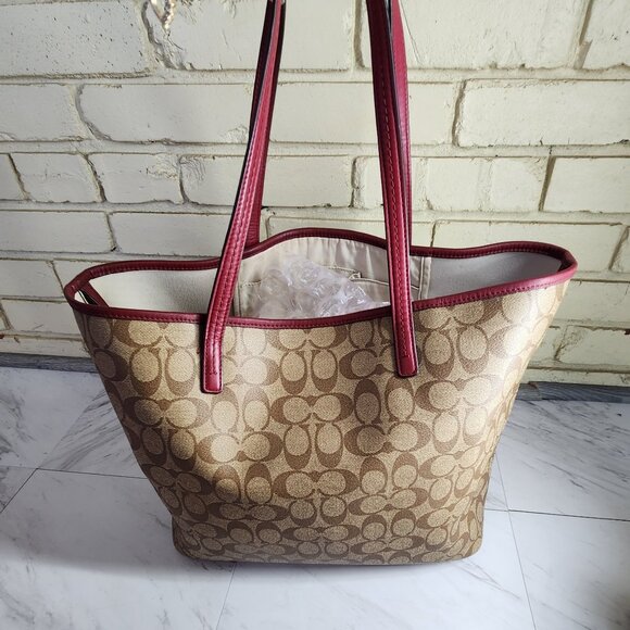 Coach Park Metro Signature C's Tote Bag XL - Picture 3 of 11